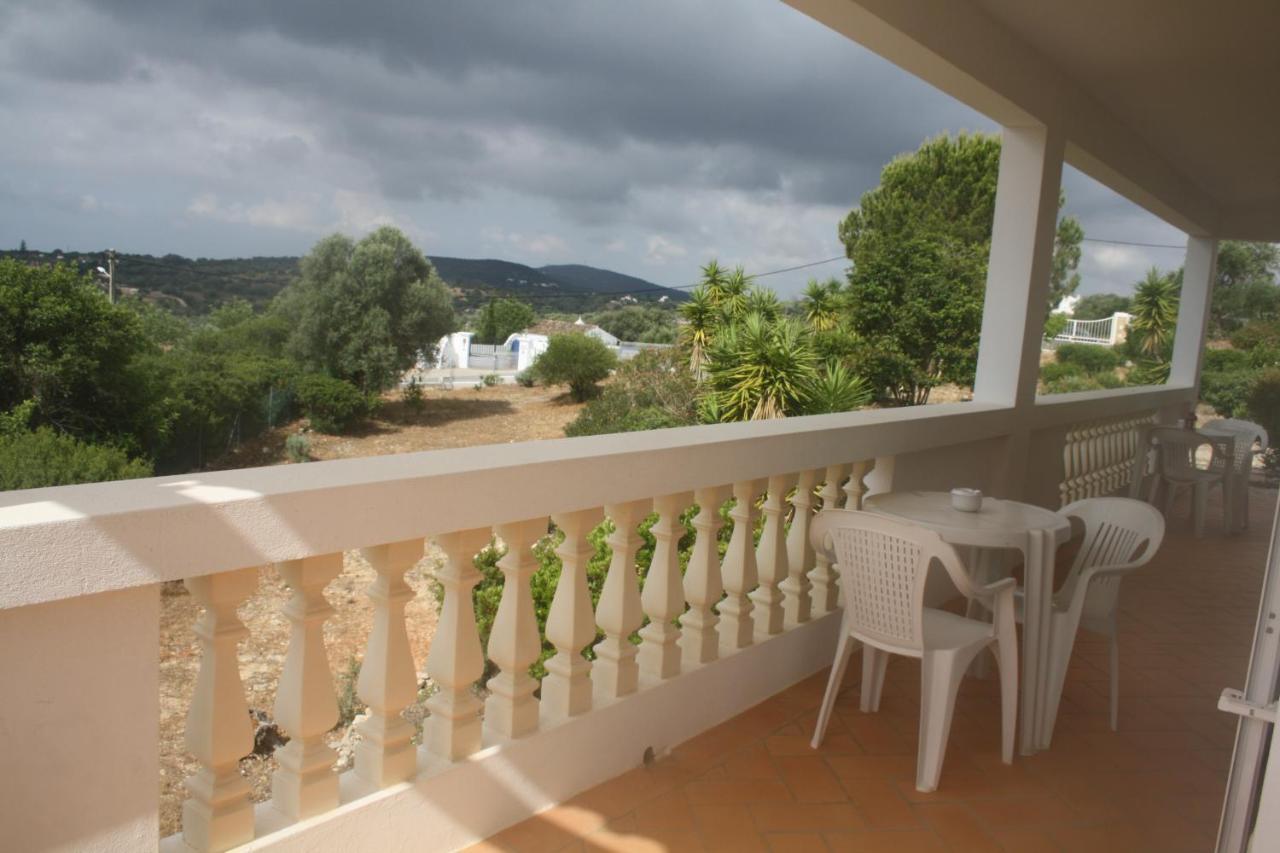 Rustic Villa Guesthouse Santa Bárbara de Nexe Exterior foto